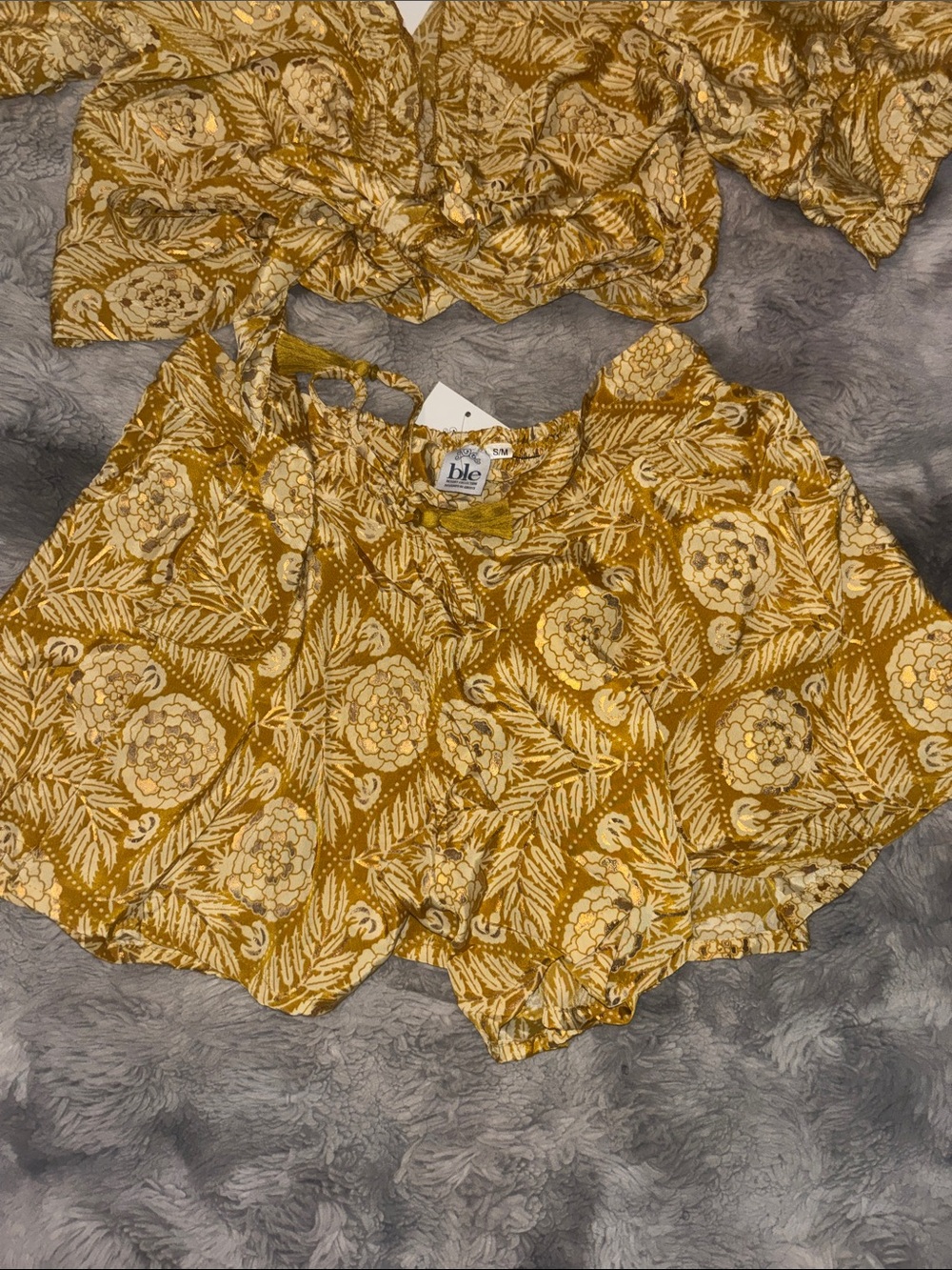 Ble Floral Mustard Two-Piece Crop Top & Shorts Set - Picture 2 of 4